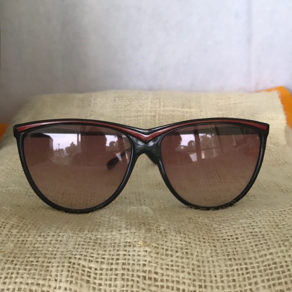 Retro Style vintage Bausch & Lomb Italy sunglasses main image 5